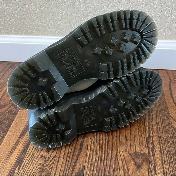 DR. MARTENS 1460 Pascal Max Optical White Platform Boots Women’s Size 6 Sold Out - Picture 11 of 15